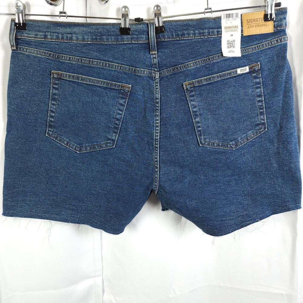 NWT‎ Levi Strauss Heritage High Rise Frayed Jean Shorts Women 26 Blue Stretch - Picture 3 of 8